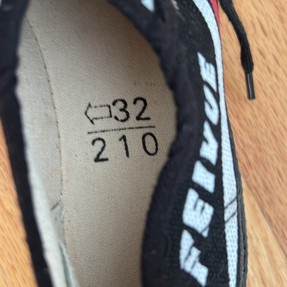 Feivue Unisex Canvas Martial Arts / Kung Fu Shoes - Black, Size 1 Kids ; 32 EU - Picture 10 of 10